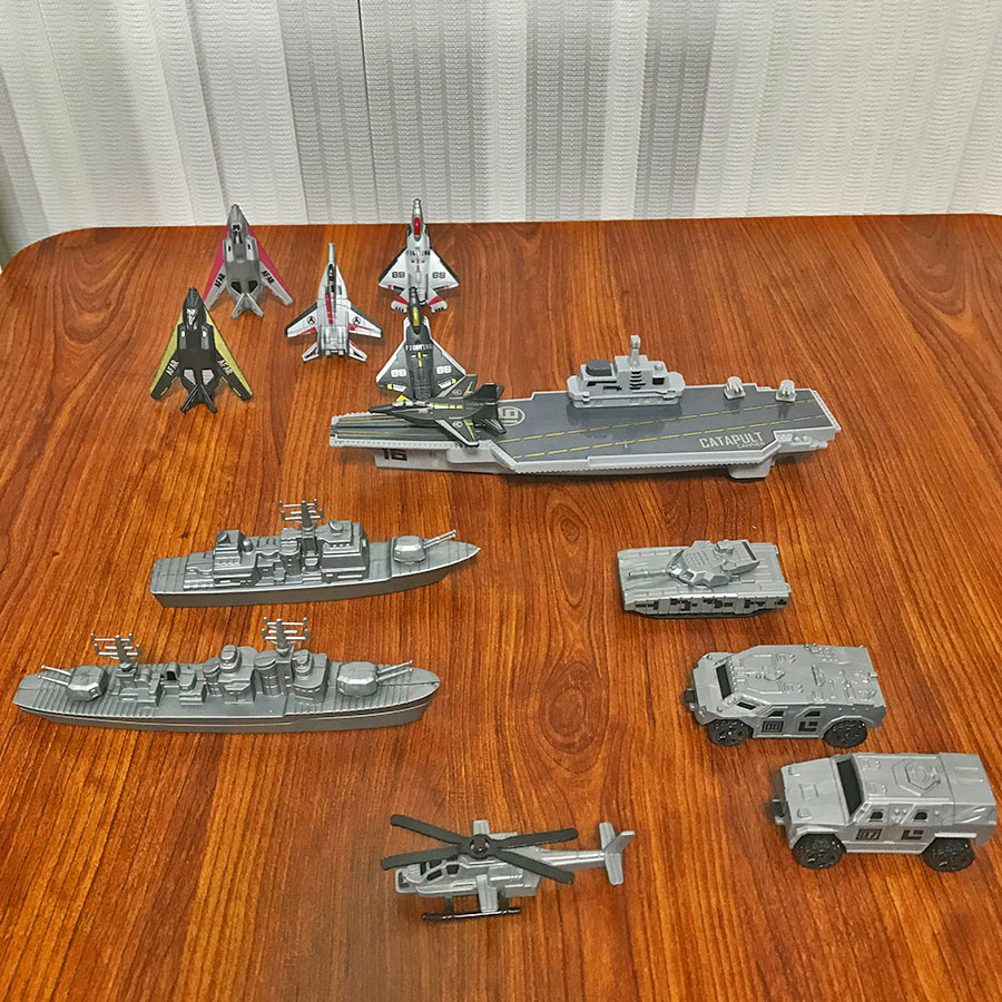Kids Toys Helicopter - Panzerfahrzeug Einheit Tank Hubschrauber Flugzeugträger Kampfgruppe